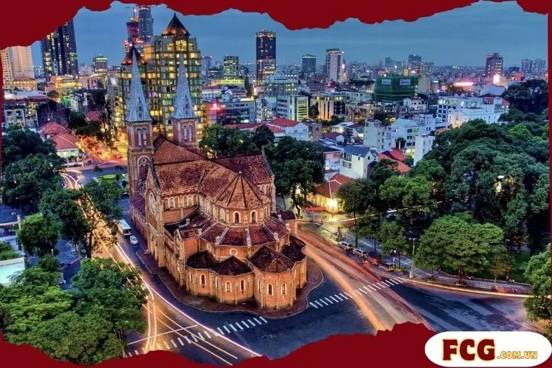 Tổng chi phí đi Hồ Chí Minh 3 ngày 2 đêm là bao nhiêu?